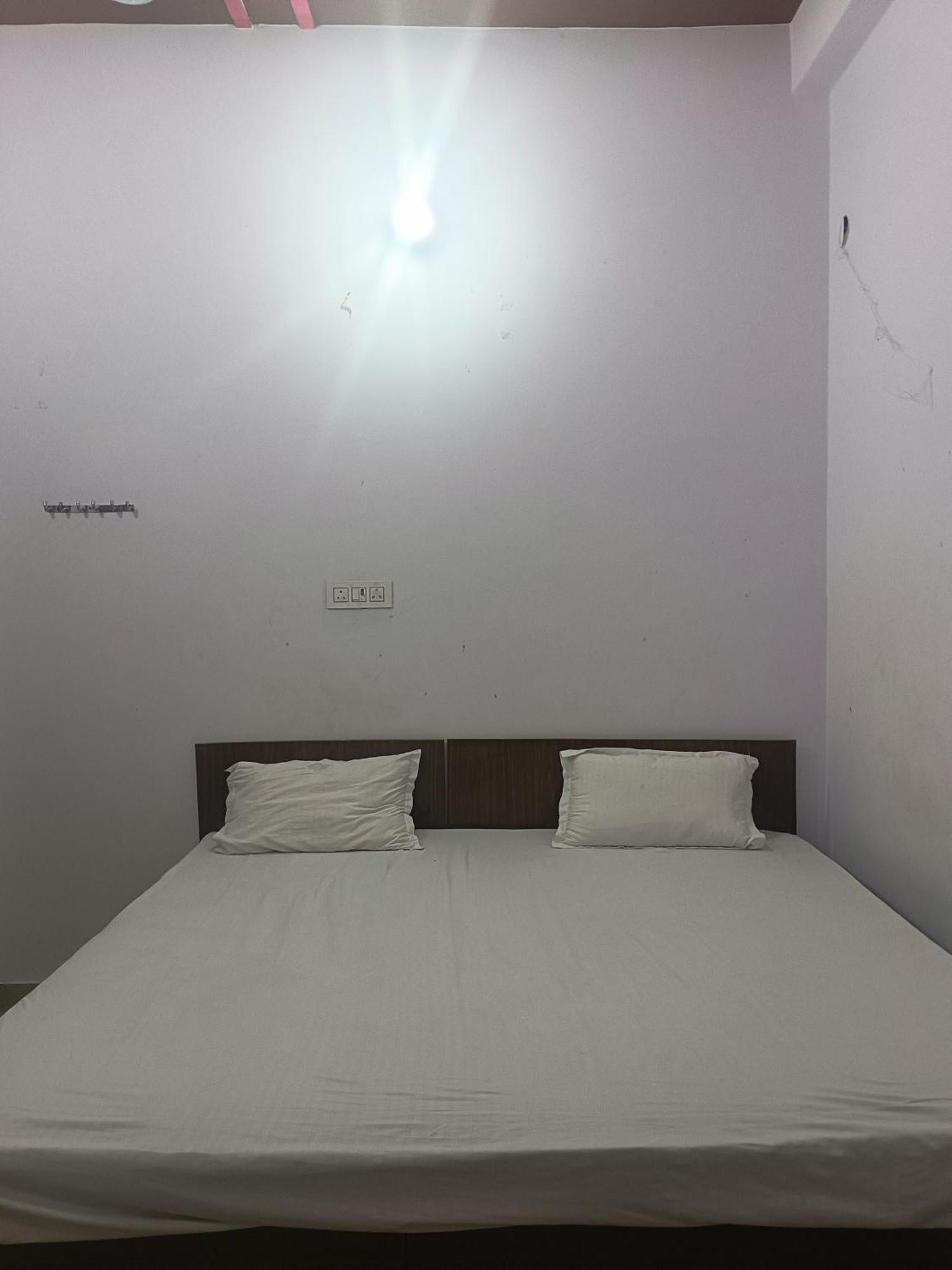 Hotel La Ayodhya Residency Exterior foto