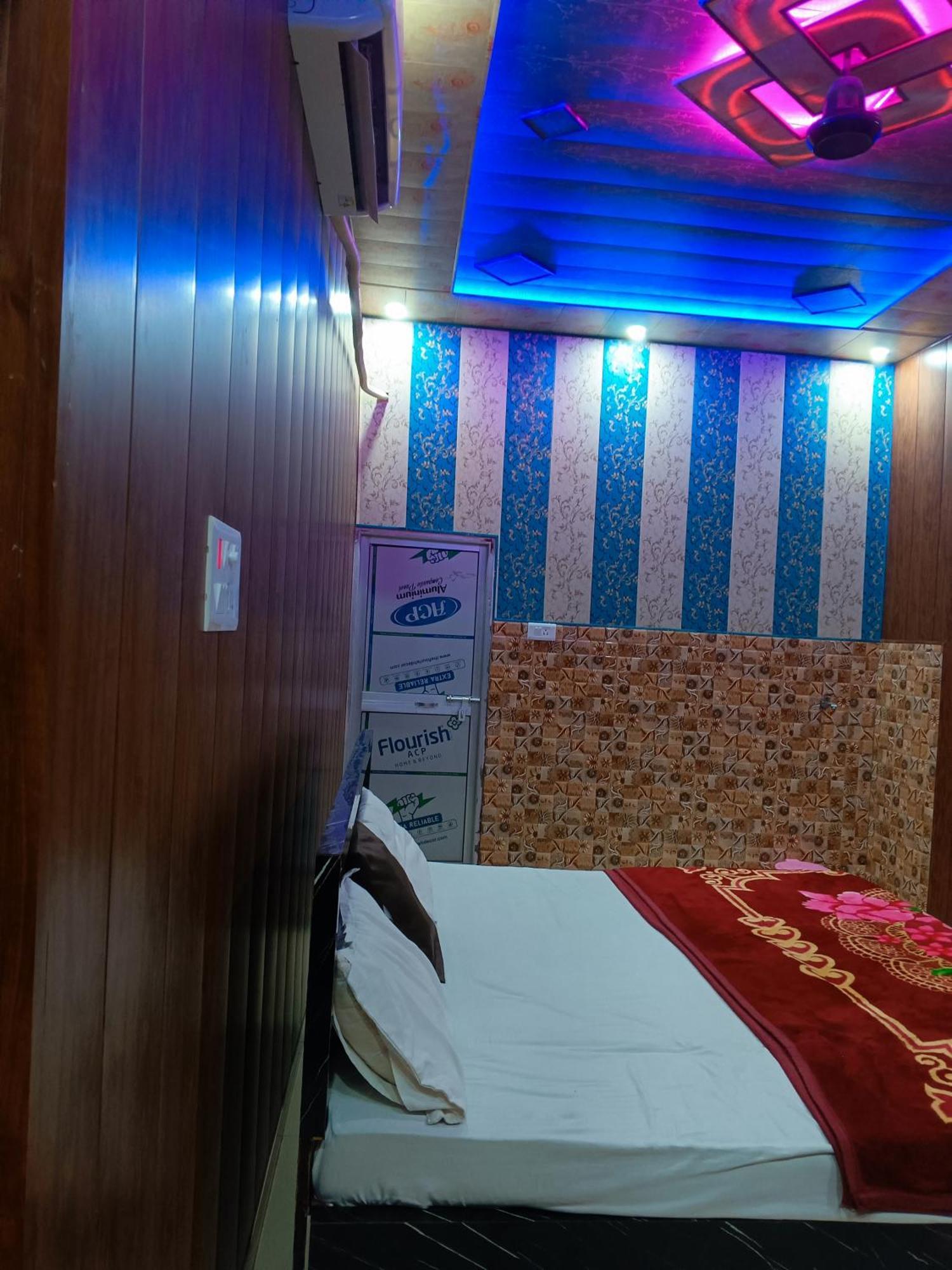 Hotel La Ayodhya Residency Exterior foto