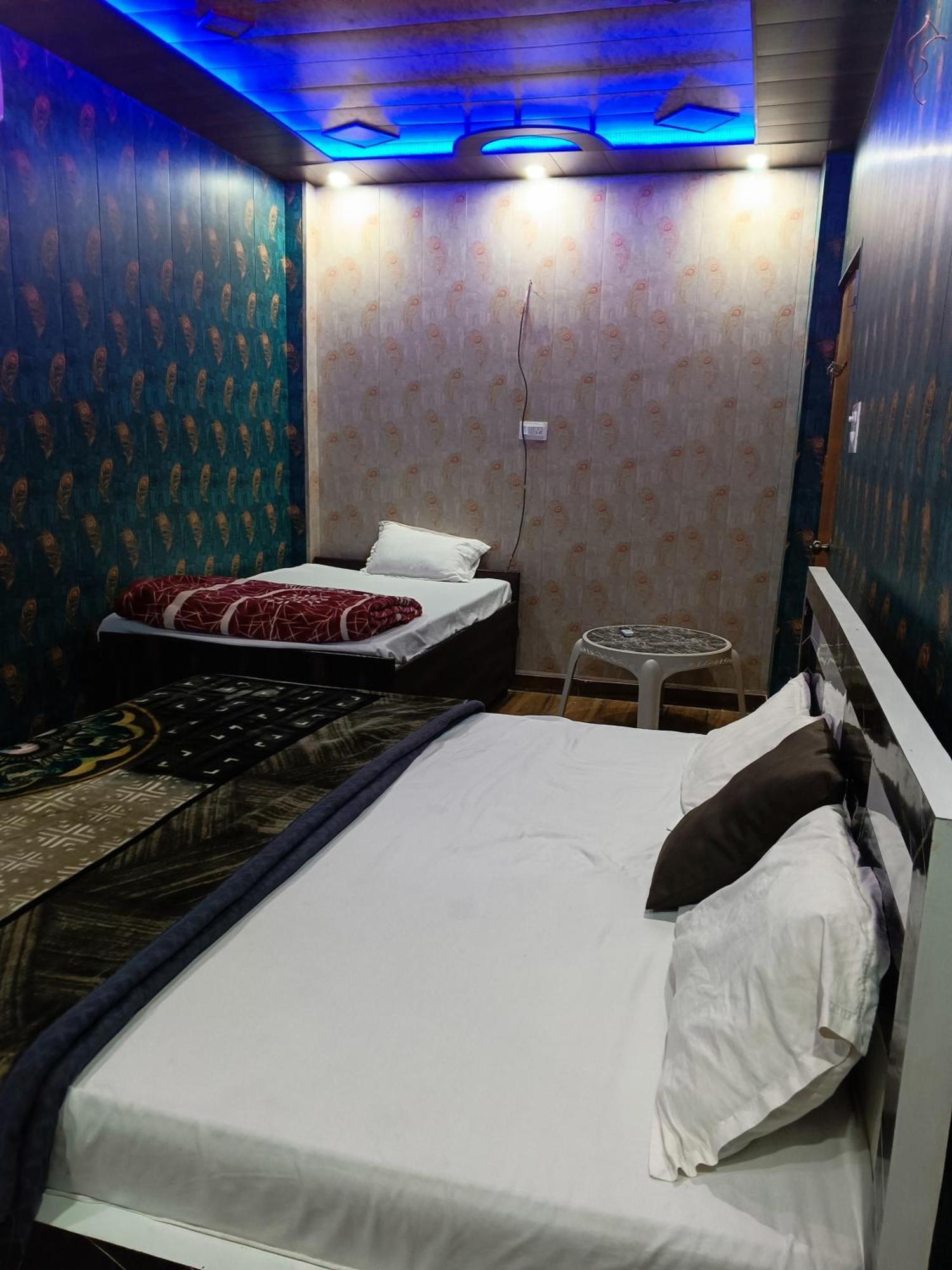 Hotel La Ayodhya Residency Exterior foto